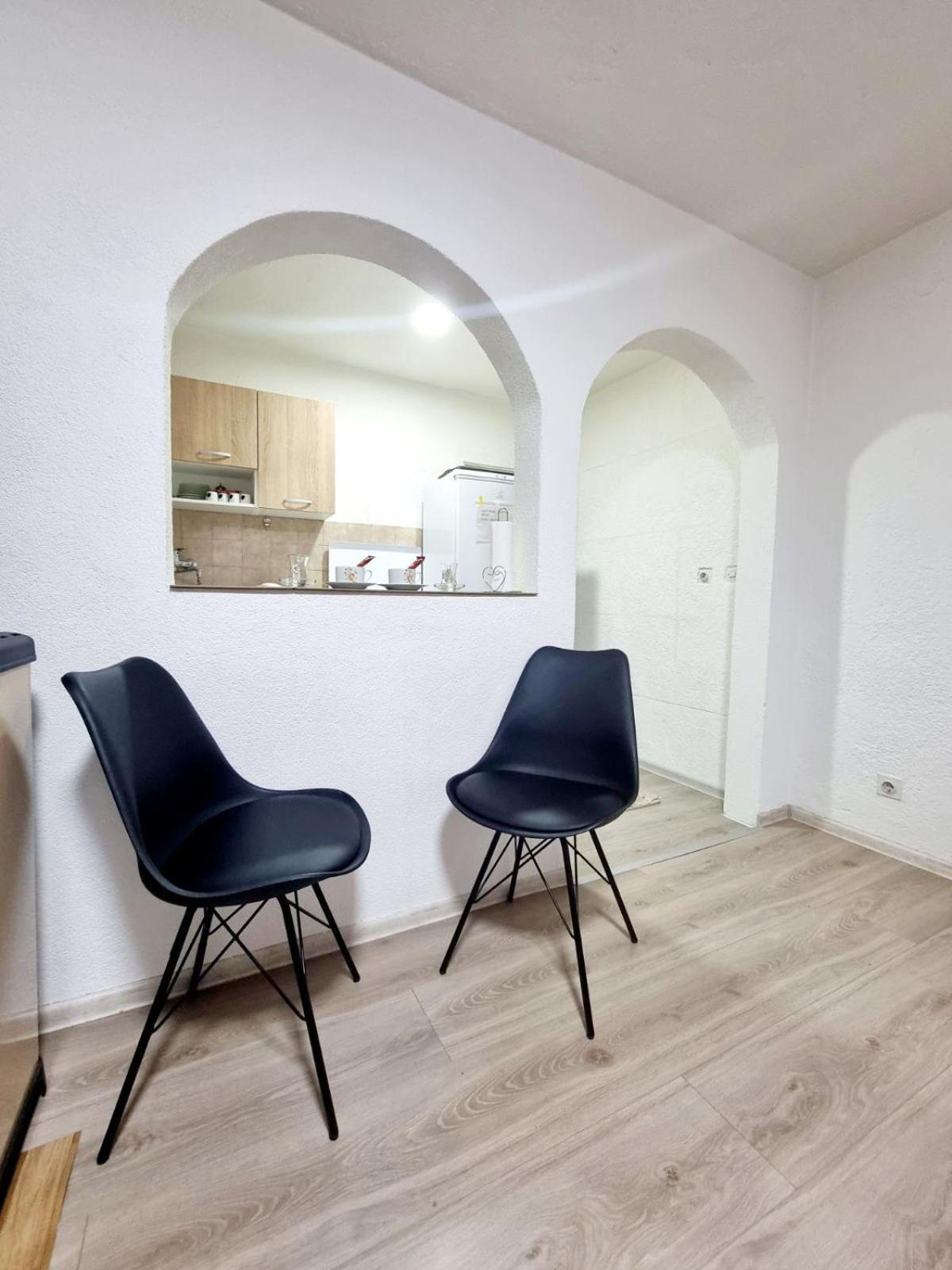 Apartman Family SJJ Esterno foto