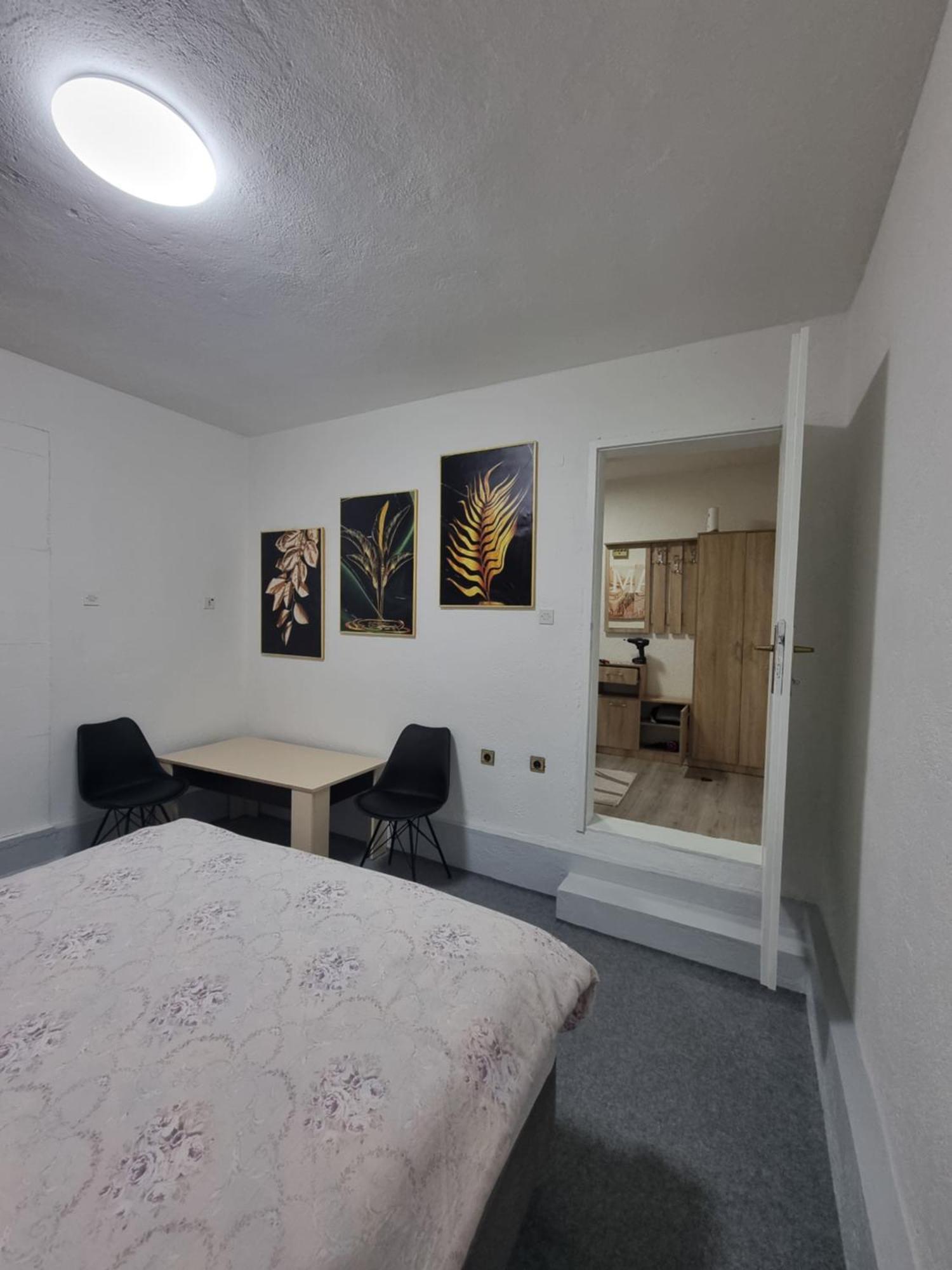 Apartman Family SJJ Esterno foto